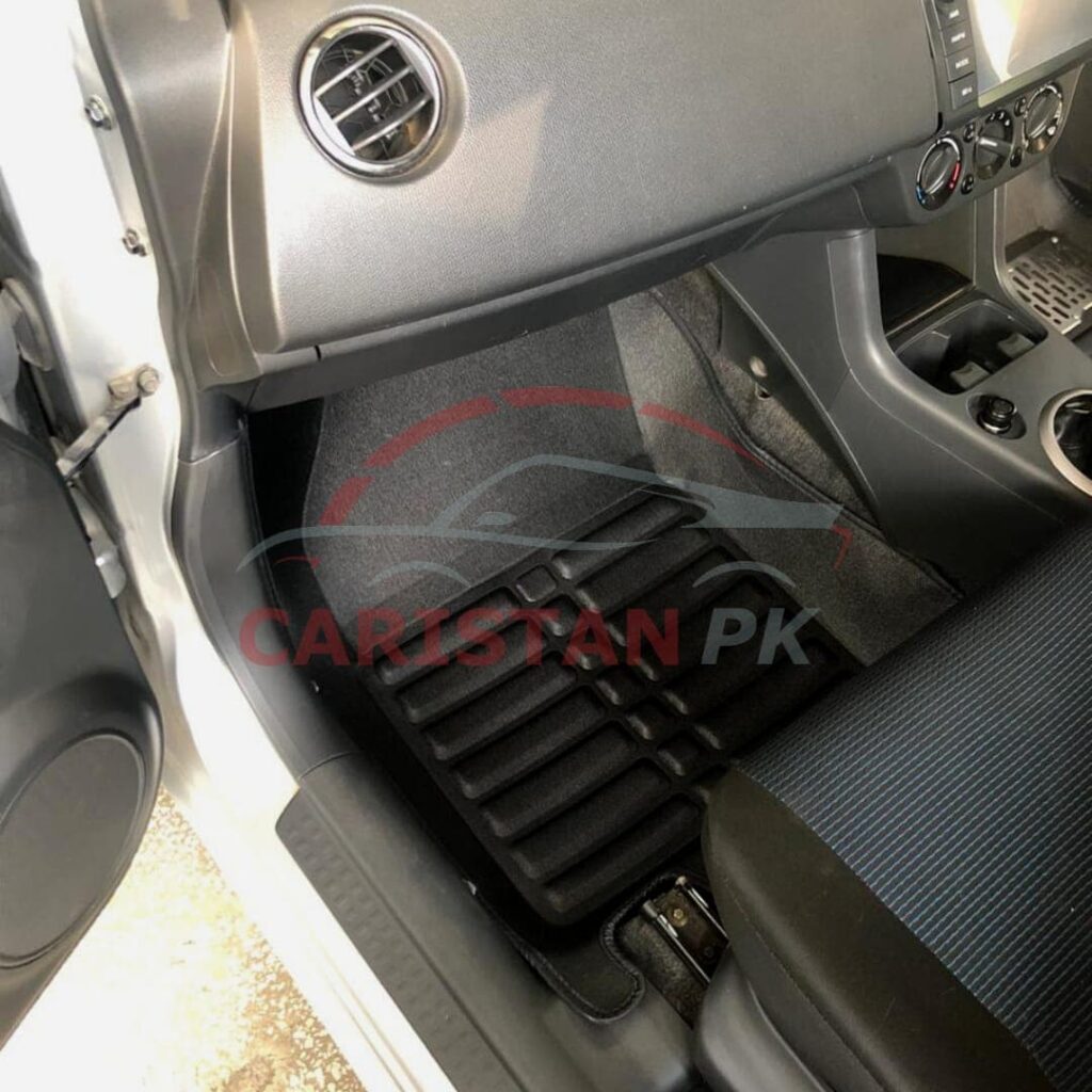 Suzuki Swift 5D Floor Mats Black 2007-21 2
