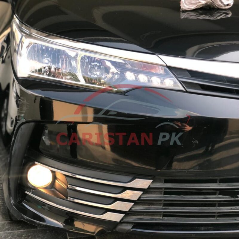 Toyota Corolla Chrome Foglamp Trim 2017-21 4