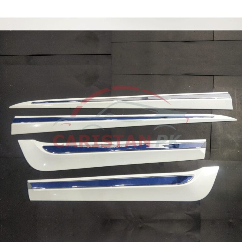 Toyota Corolla Chrome Door Moulding With White Body Plastic 2014-26 1