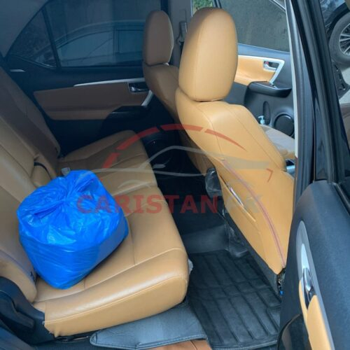 Toyota Fortuner 5D Floor Mats Black 2