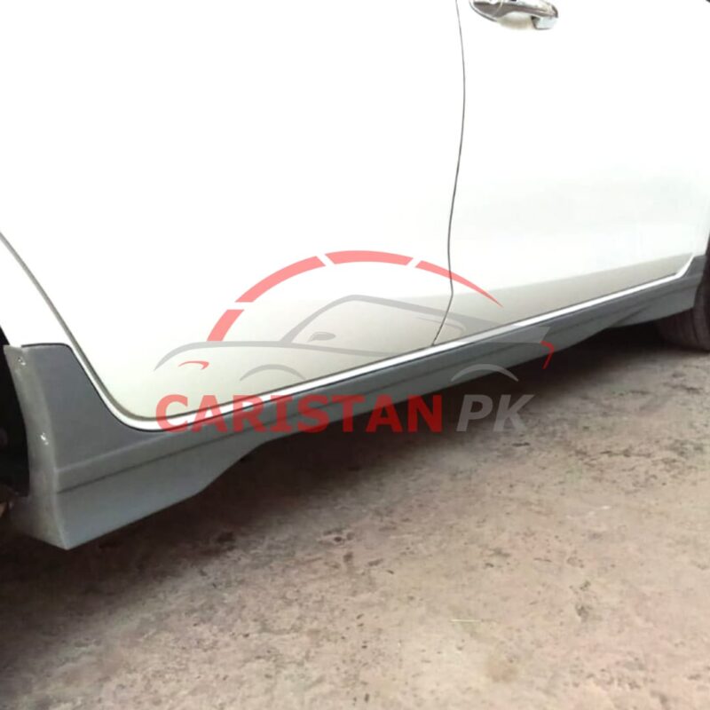 Unpainted Toyota Yaris Body Kit Fiber Glass 4 Piece 3