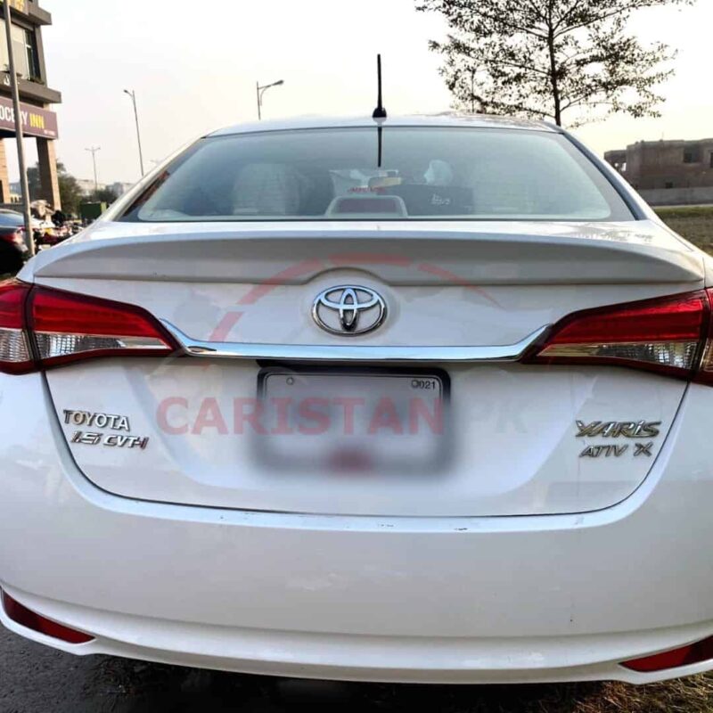 Unpainted Toyota Yaris Spoiler 1