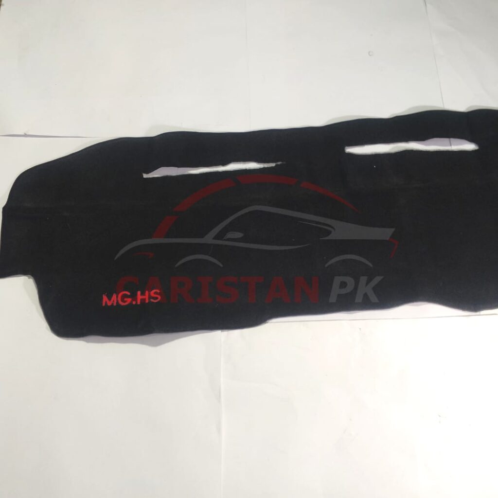 MG HS Dashboard Carpet Black 4
