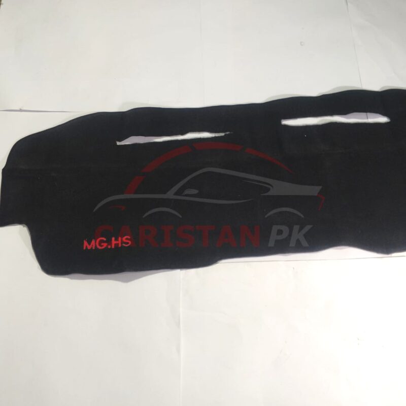 MG HS Dashboard Carpet Black 4