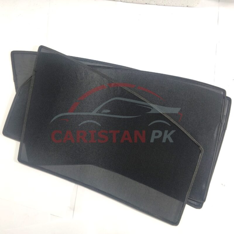 Toyota Prius Sunshades Black 2005-09 1