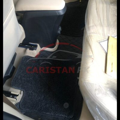 Toyota Yaris 9D Premium Floor Mats Black With Black Grass 3