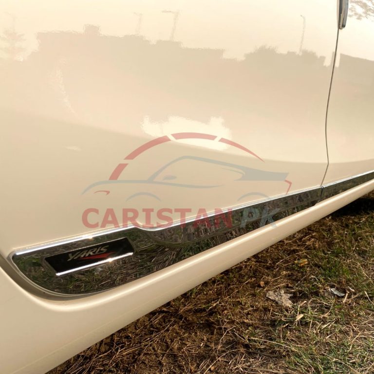 Toyota Yaris Door Lower Chrome Moulding 2