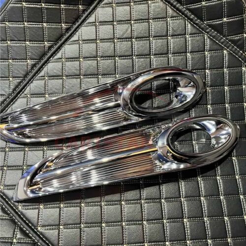 Honda Vezel Front Fog Lamps Chrome Trim 1