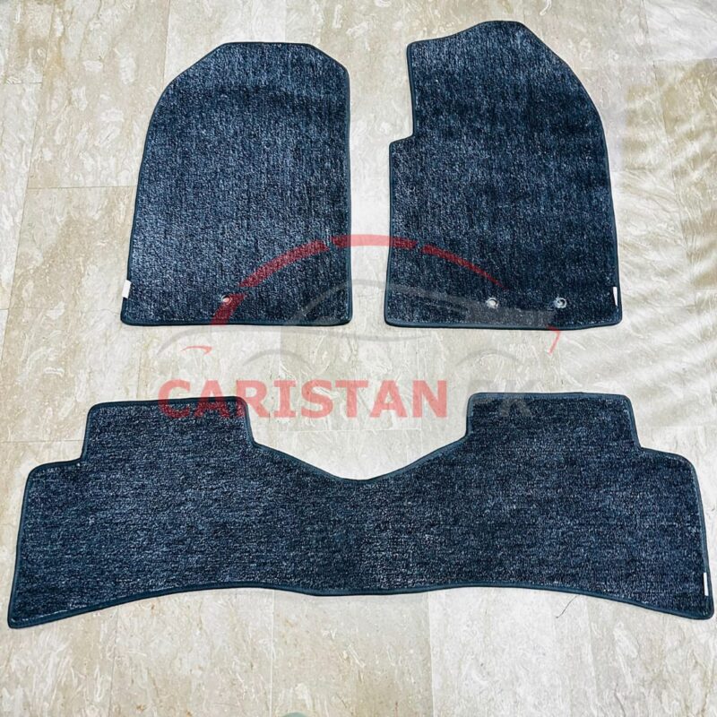 KIA Stonic Premium Carpet Floor Mats Black Grey 2