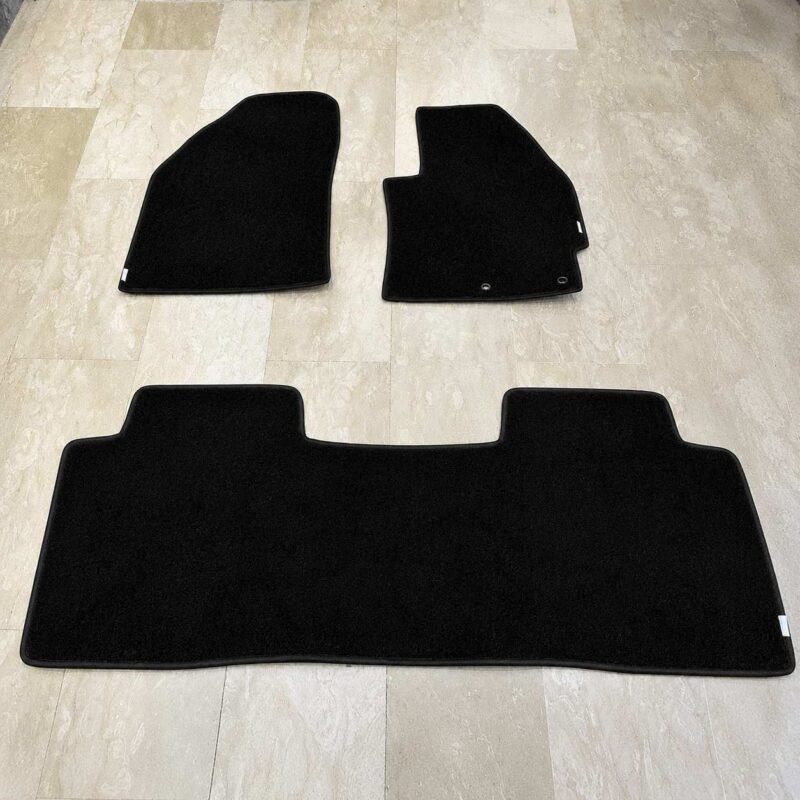 Toyota Prius Alpha Premium Carpet Floor Mats Jet Black 2009-14 3