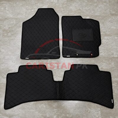 Toyota Aqua Flat Style 7D Floor Mats Black 2011-16 2