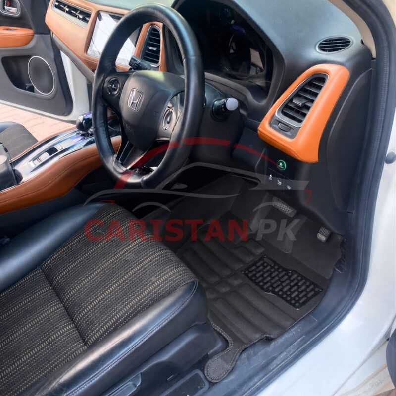 Honda Vezel 5D Floor Mats Black 3